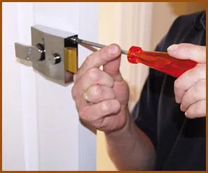 Interstate Locksmith Shop Los Angeles, CA 310-844-9249 - 13-lock-replace