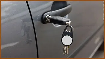Interstate Locksmith Shop Los Angeles, CA 310-844-9249 - 18-car-unlock